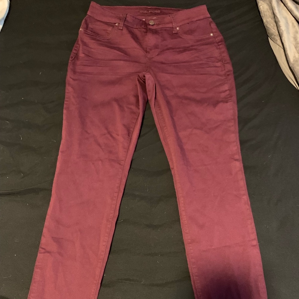 Never Been Worn! Stretchy maroon skinny jeans!